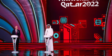 Comment l’émir du Qatar défend sa Coupe du monde