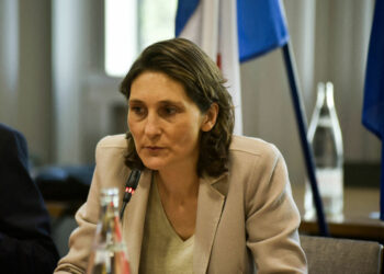 Amélie Oudéa-Castéra évoque le décalage des compétitions à cause des JO