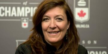 Une femme à la tête de Hockey Canada