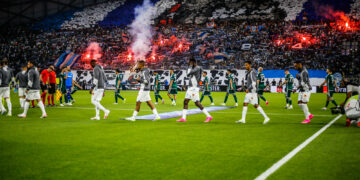 Du monde devant OM-Panathinaïkos