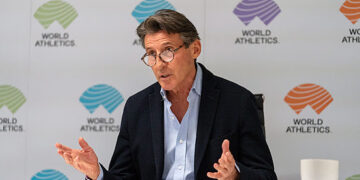 Sebastian Coe réélu président de World Athletics