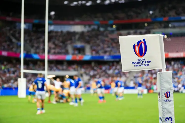 Les chaînes satisfaites