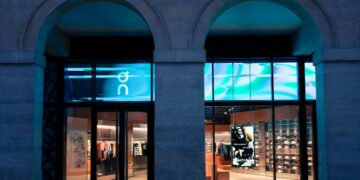« On » ouvre sa première boutique française