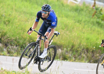 Le vélo du dernier Tour de Thibaut Pinot aux enchères