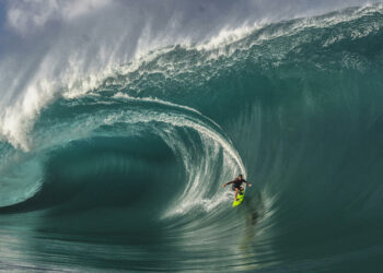 Teahupo’o confirmé avec un nouveau projet de tour des juges