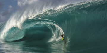 Teahupo’o confirmé avec un nouveau projet de tour des juges