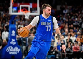 La NBA approuve la vente des Dallas Mavericks