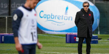 La FFR serre, un peu, la ceinture du XV de France