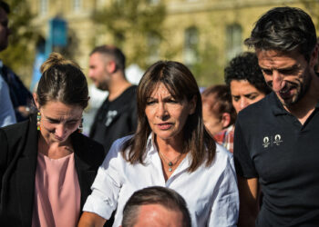 Anne Hidalgo promet de se baigner dans la Seine avant les Jeux