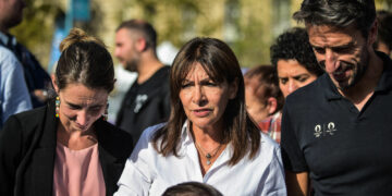Anne Hidalgo promet de se baigner dans la Seine avant les Jeux