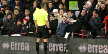 La Premier League prête à expliquer le VAR