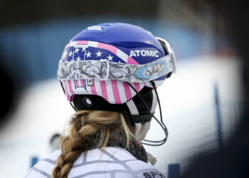 Le casque rendu obligatoire pour faire du ski ?