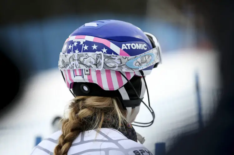 Le casque rendu obligatoire pour faire du ski ?