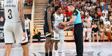 Professionnalisation des arbitres : le basket français franchit une étape inédite