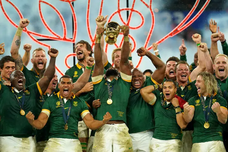 Un format élargi pour changer la donne ?