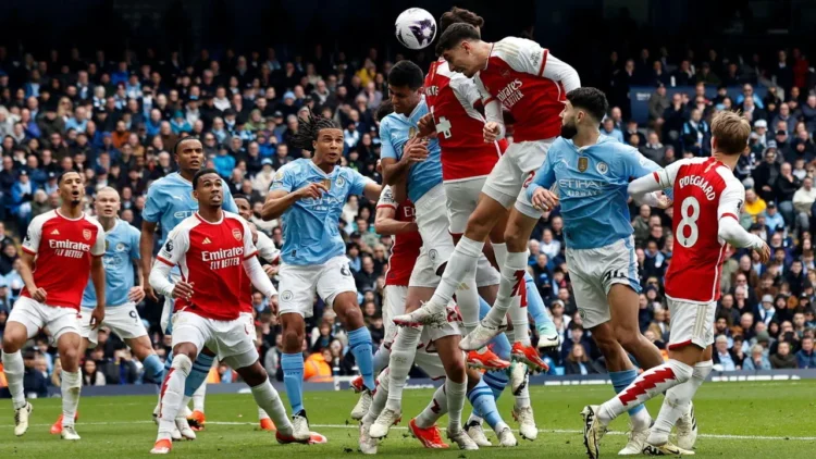 La Premier League temporise