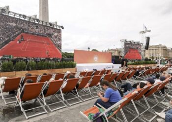 Roland-Garros s’installe place de la Concorde