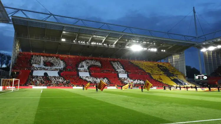 Le stade Bollaert vendu au RC Lens