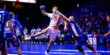 France Télévisions récupère les Bleus en clair