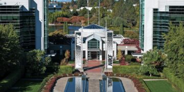 Nike attaqué pour sa politique de diversité