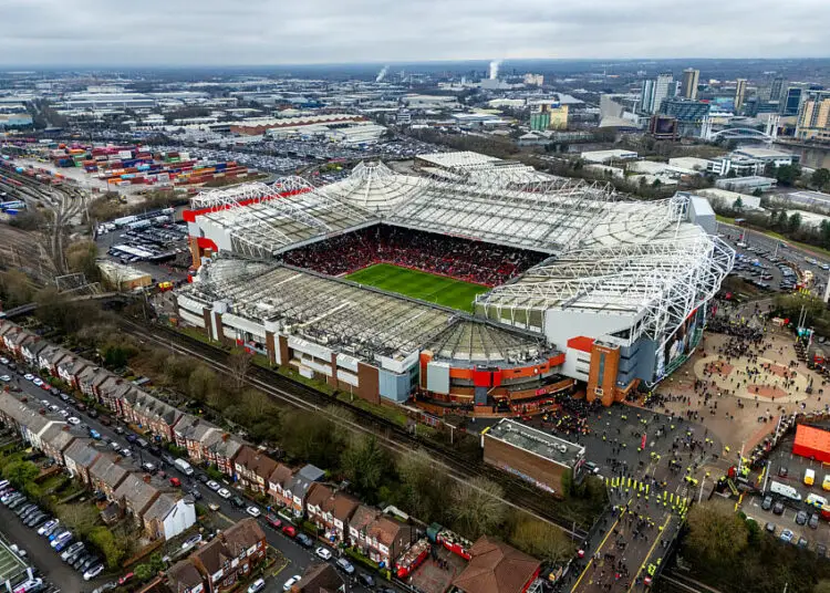 Recul des revenus, mais un trimestre bénéficiaire pour Manchester United