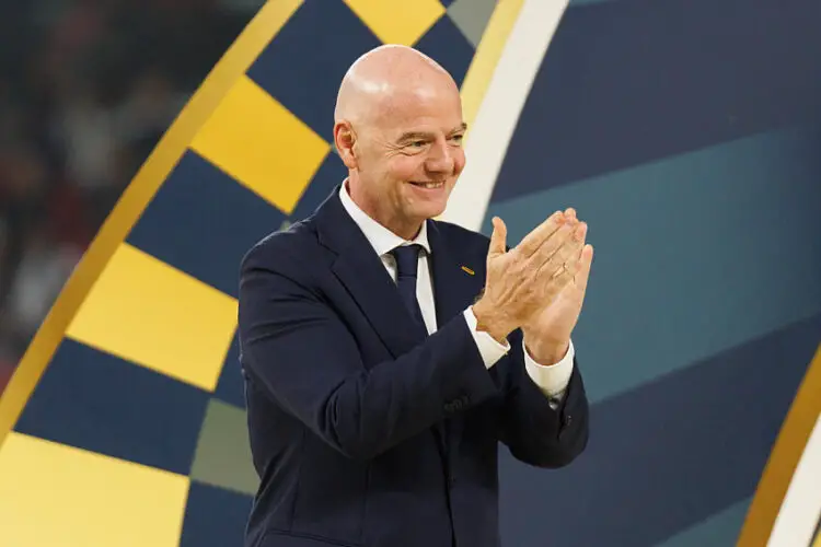 FIFA : dix ans d’Infantino, entre critiques et pouvoir consolidé