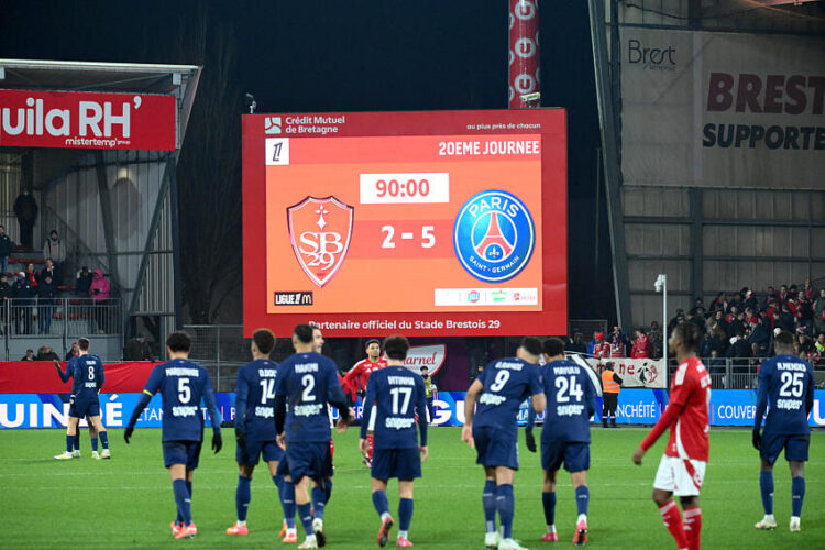 Un championnat à deux vitesses dans un continent à plusieurs échelles