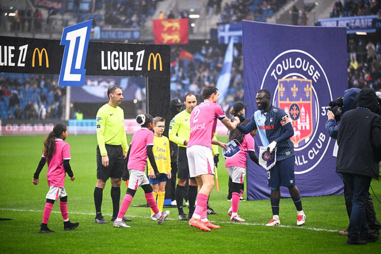 Football professionnel français : des millions d’intéressés, mais les jeunes commencent à décrocher