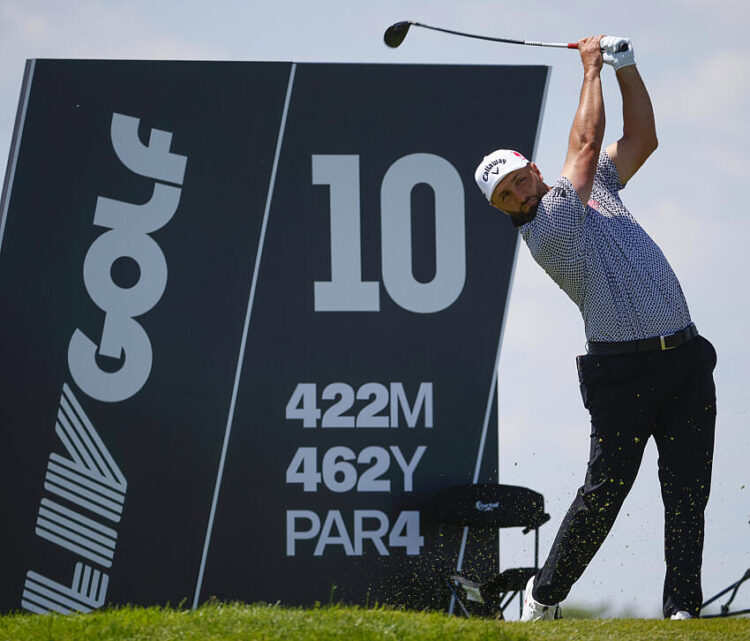 La recomposition forcée du golf mondial