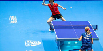 Le tennis de table fait un grand smash