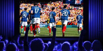 La FFF et M6 transforment les salles obscures en tribunes