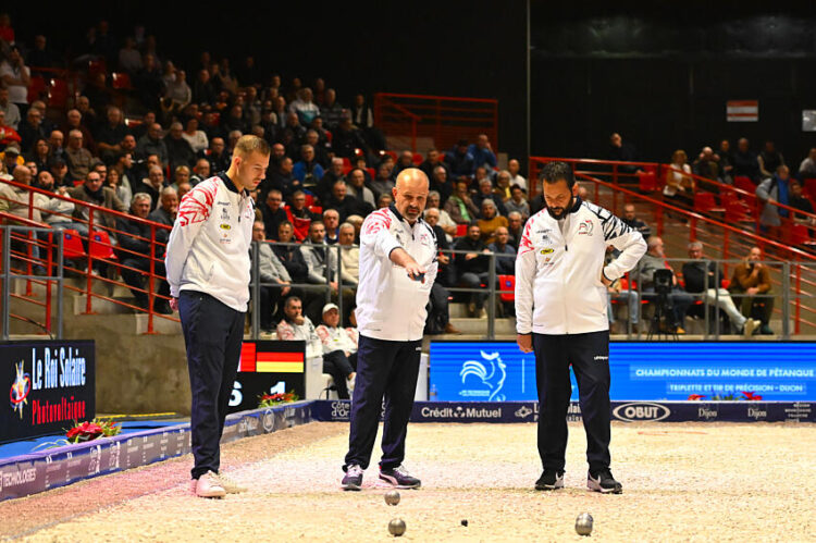 Les champions boulistes vont pointer au tribunal